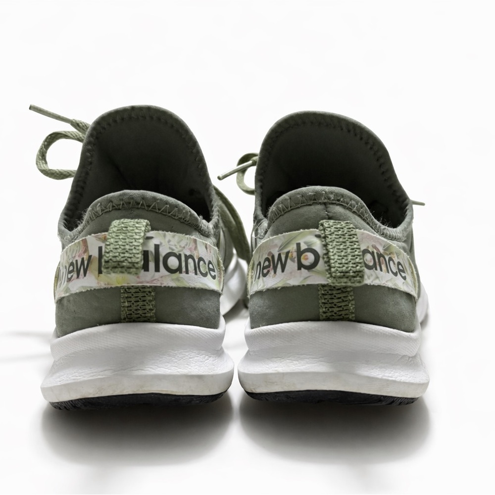 New Balance Nergize Sage Green Sneakers - Women Athletic Shoes - Size 6.5 US - Picture 3 of 6